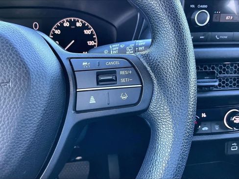 Certified 2024 Honda HR-V LX image 22