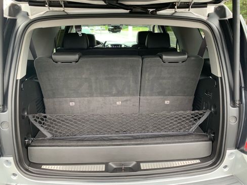 Used 2016 GMC Yukon SLT w/ Open Road Package AWD/4WD image 6