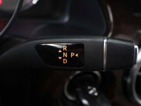 Used 2014 Mercedes-Benz GLK 350 4MATIC image 44