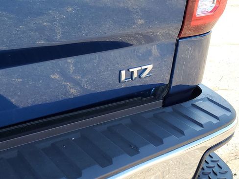 Used 2018 Chevrolet Silverado 1500 LTZ image 31