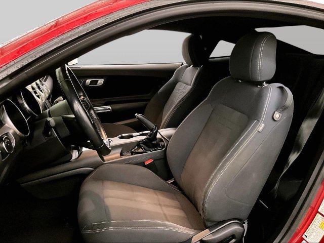 Used 2019 Ford Mustang GT RWD image 24