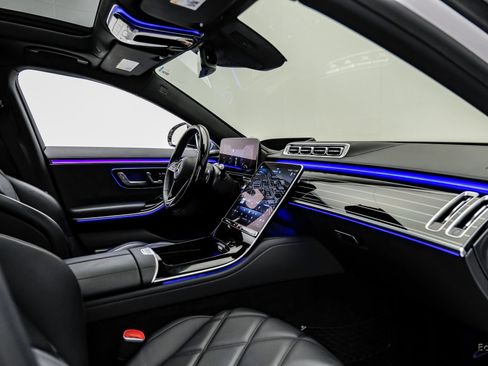 Used 2024 Mercedes-Benz Maybach S 580 4MATIC image 52