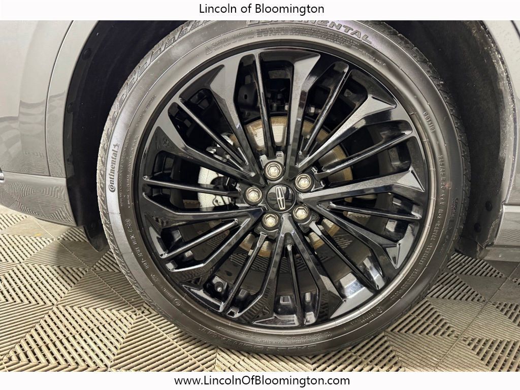 Used 2023 Lincoln Corsair AWD w/ Equipment Group 101A image 23