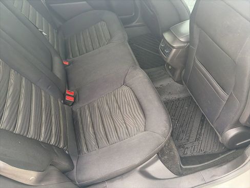 Used 2016 Ford Fusion SE image 32