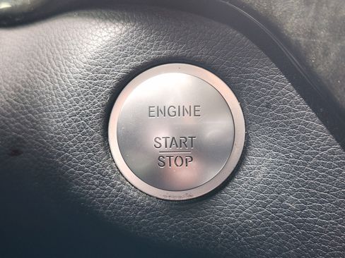 Used 2015 Mercedes-Benz ML 350 ML350 RWD image 21