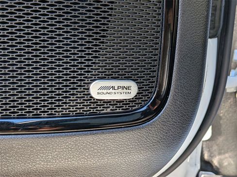 Certified 2022 Jeep Compass Altitude w/ Sun and Sound Group image 11