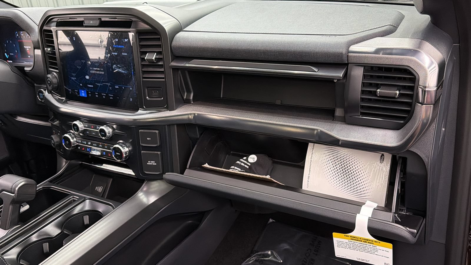 Used 2026 Ford F150 Lariat AWD/4WD image 38