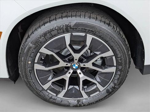 Used 2026 BMW X3 xDrive30i w/ Premium Package AWD/4WD image 9