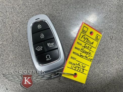 Used 2024 Hyundai Santa Cruz SEL w/ Activity Package image 26