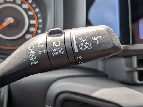 Used 2024 Jeep Wrangler Unlimited Rubicon w/ XTREMEE 35" Tire Package AWD/4WD image 18