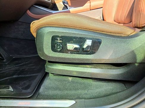 Used 2020 BMW X7 xDrive40i w/ Premium Package image 33