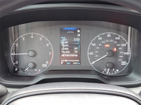 Certified 2025 Toyota Corolla Cross L image 12