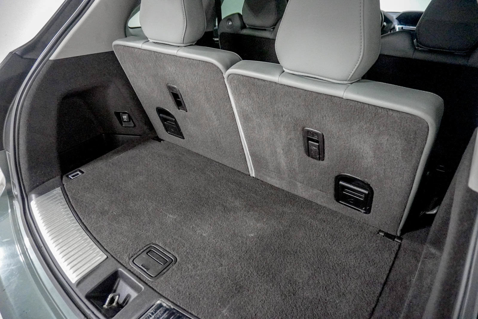 Used 2014 Acura MDX w/ Technology Package AWD/4WD image 9