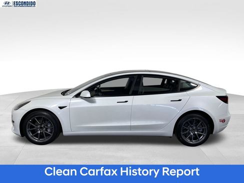 Used 2021 Tesla Model 3 Standard Range Plus RWD image 2