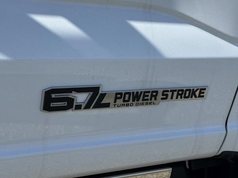 New 2025 Ford F350 Lariat w/ Lariat Ultimate Package image 27