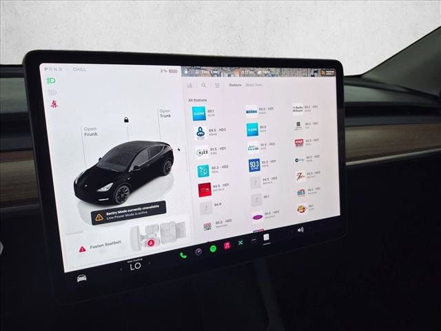 Used 2024 Tesla Model Y Long Range AWD/4WD image 14