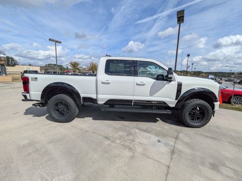 New 2026 Ford F250 Lariat w/ Black Appearance Package image 3