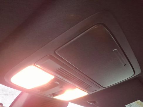 Used 2019 Honda Accord Sport image 30