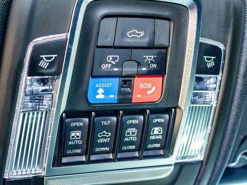 Used 2021 RAM 1500 Limited image 18