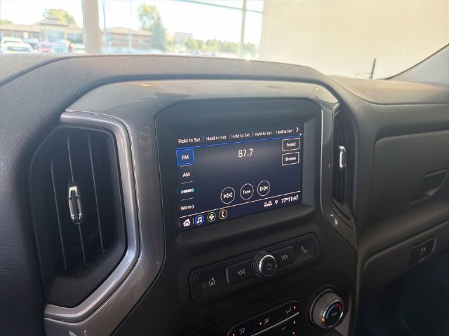 Used 2021 Chevrolet Silverado 1500 Custom Trail Boss w/ Midnight Edition AWD/4WD image 23