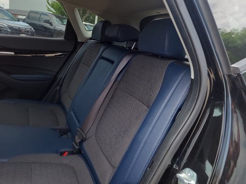 Used 2025 Kia Seltos S FWD image 10