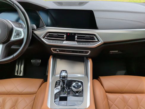 Used 2023 BMW X6 M50i w/ Executive Package image 33