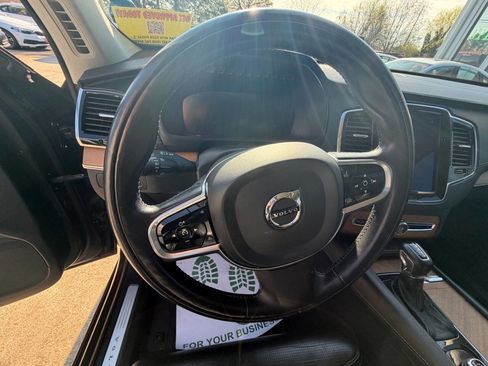 Used 2018 Volvo XC90 T6 Inscription w/ Convenience Package image 13