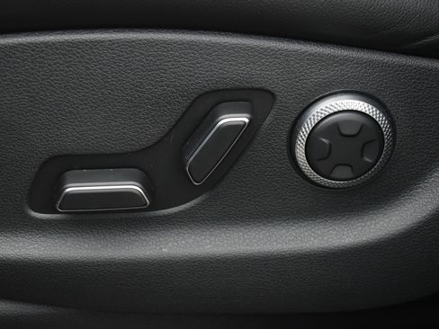 Used 2026 Genesis GV80 2.5T image 14