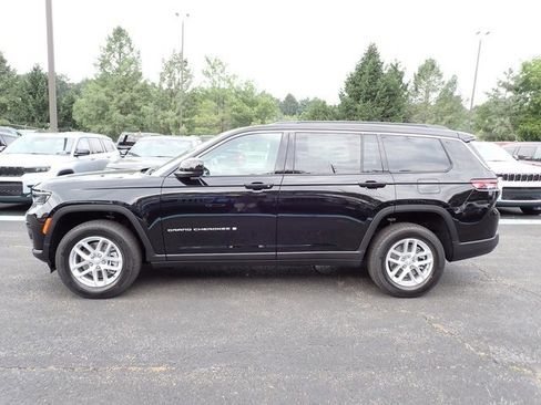 New 2025 Jeep Grand Cherokee L Laredo w/ Luxury Tech Group I image 2