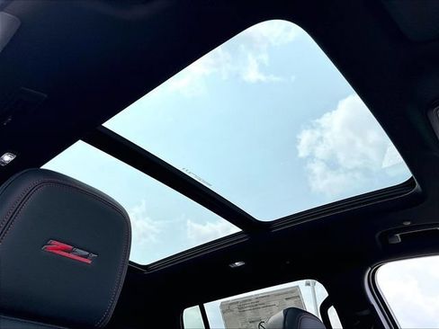 New 2026 Chevrolet Traverse Z71 w/ Driver Confidence Package AWD/4WD image 29