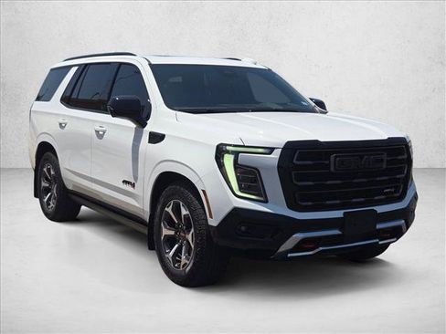 Used 2026 GMC Yukon AT4 Ultimate AWD/4WD image 3