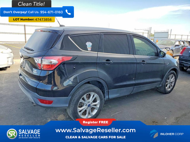 Used 2017 Ford Escape SE AWD/4WD image 4