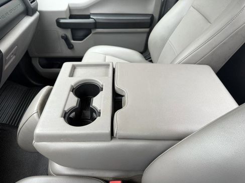 Used 2020 Ford F250 XL image 24