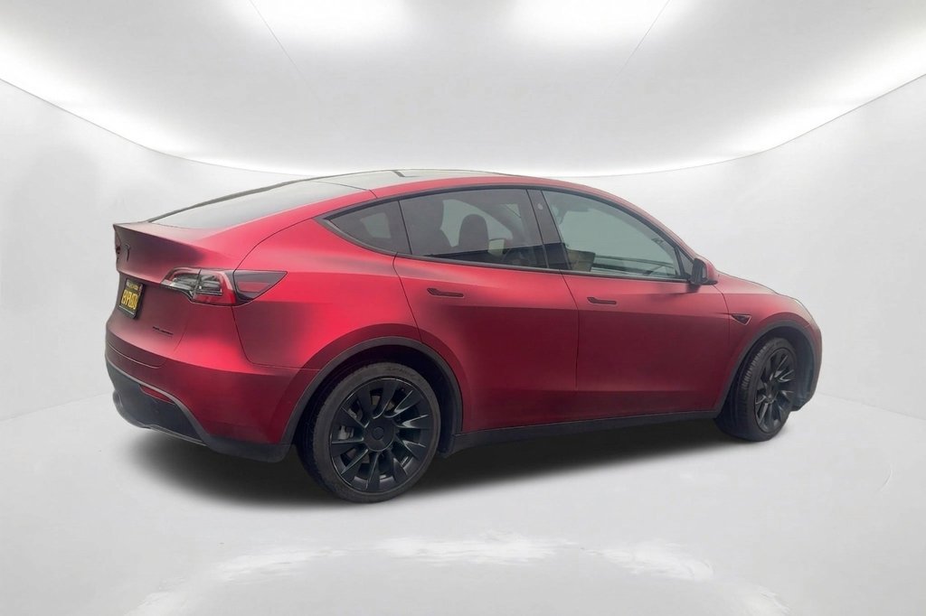Used 2021 Tesla Model Y Long Range AWD/4WD image 6