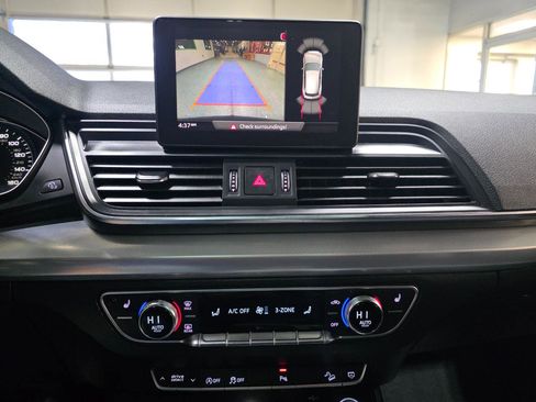 Used 2020 Audi Q5 2.0T Premium w/ Titanium Sport Package image 33