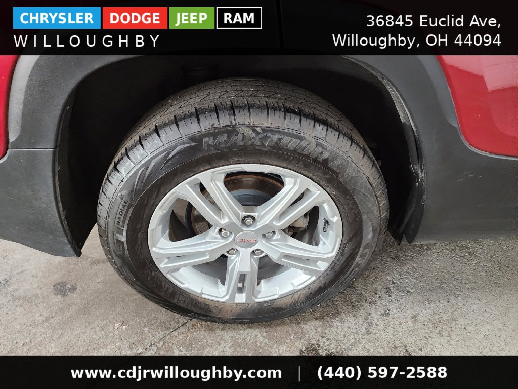 Used 2018 GMC Terrain SLE w/ Driver Convenience Package AWD/4WD image 41