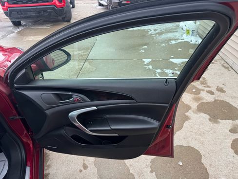 Used 2012 Buick Regal GS image 15