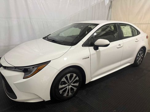 Used 2020 Toyota Corolla LE image 6