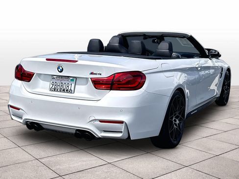 Used 2019 BMW M4 Convertible w/ Competition Package RWD image 9