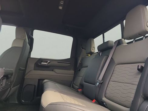 New 2026 Chevrolet Silverado 1500 ZR2 AWD/4WD image 11