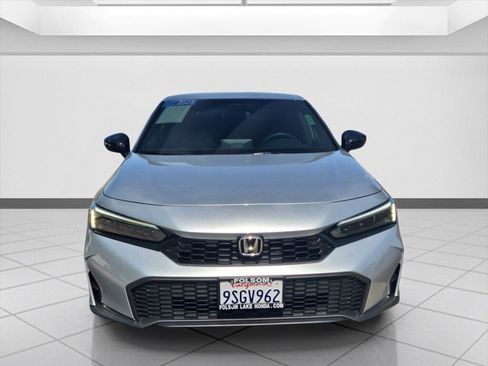 Used 2025 Honda Civic Sport image 2