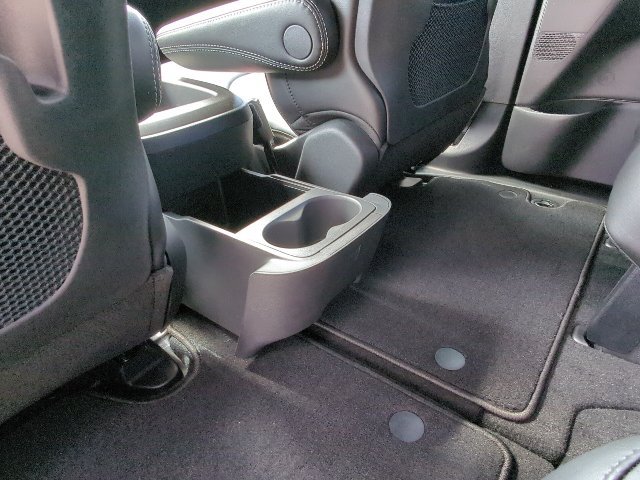 New 2026 Chrysler Pacifica Select FWD image 24