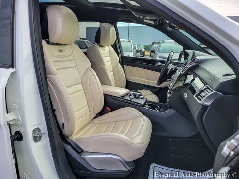 Used 2018 Mercedes-Benz GLS 63 AMG 4MATIC image 37