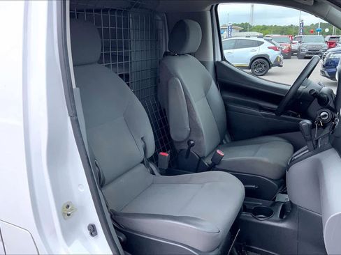 Used 2020 Nissan NV200 SV FWD image 9