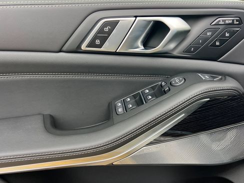 New 2026 BMW X7 xDrive40i w/ Executive Package image 13