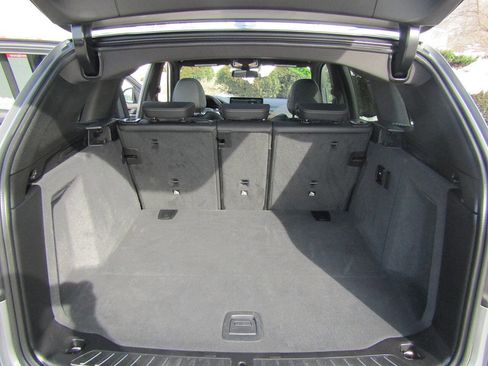 Used 2024 BMW X3 xDrive30i image 11