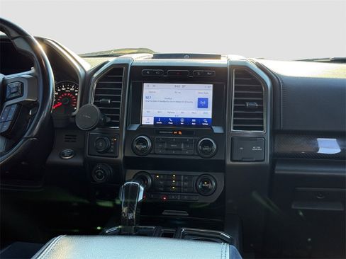 Used 2019 Ford F150 Raptor w/ Equipment Group 802A Luxury image 15