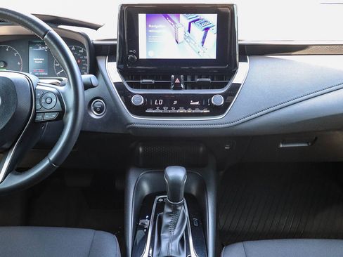 Used 2023 Toyota Corolla SE w/ SE Package FWD image 14