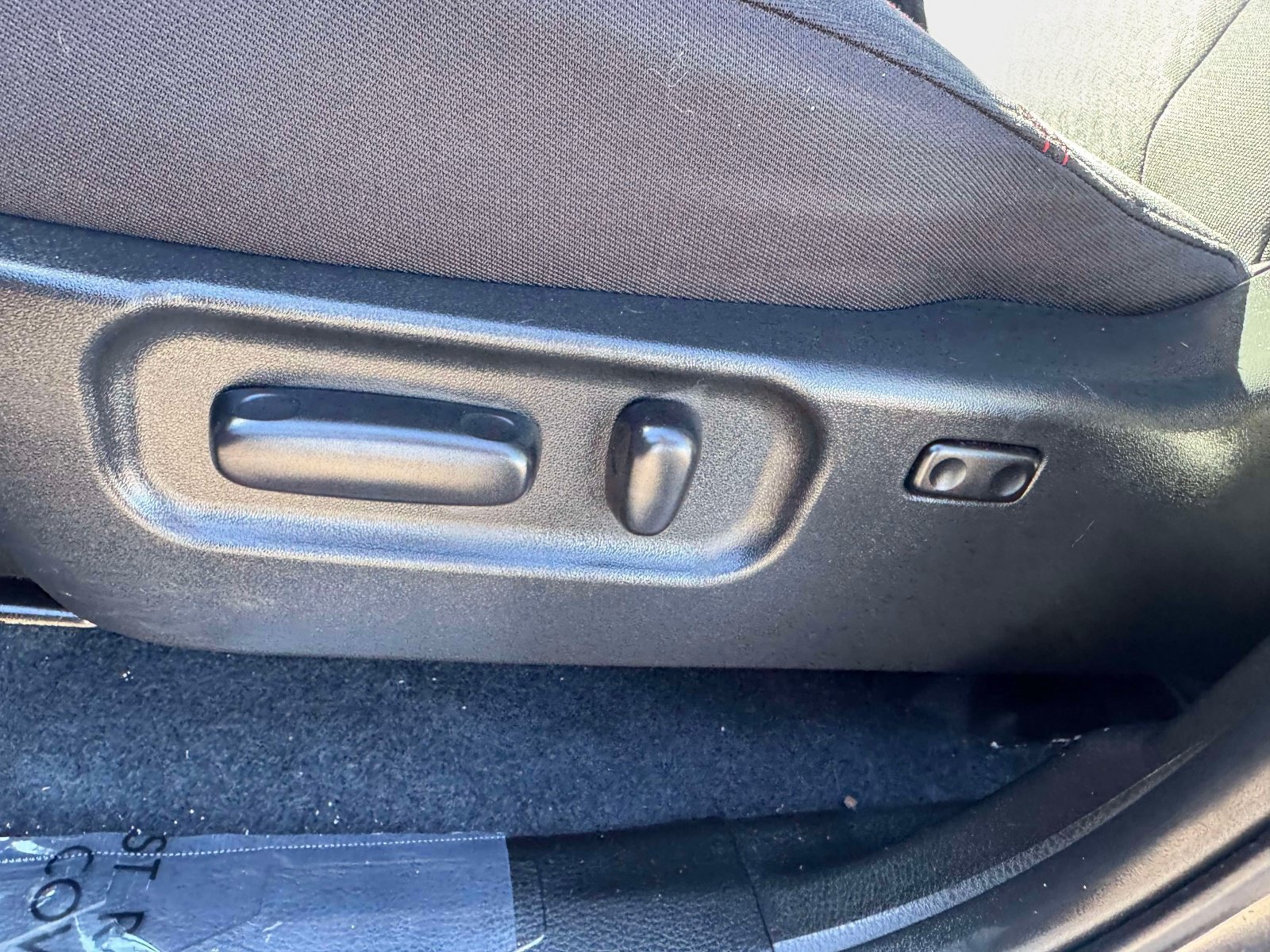 Certified 2023 Toyota Tacoma SR5 AWD/4WD image 29