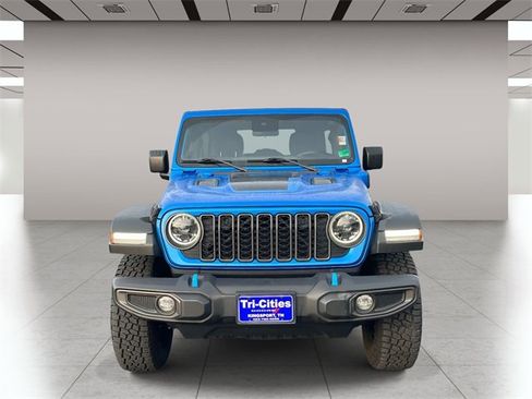 Used 2024 Jeep Wrangler Unlimited Rubicon 4xe image 9